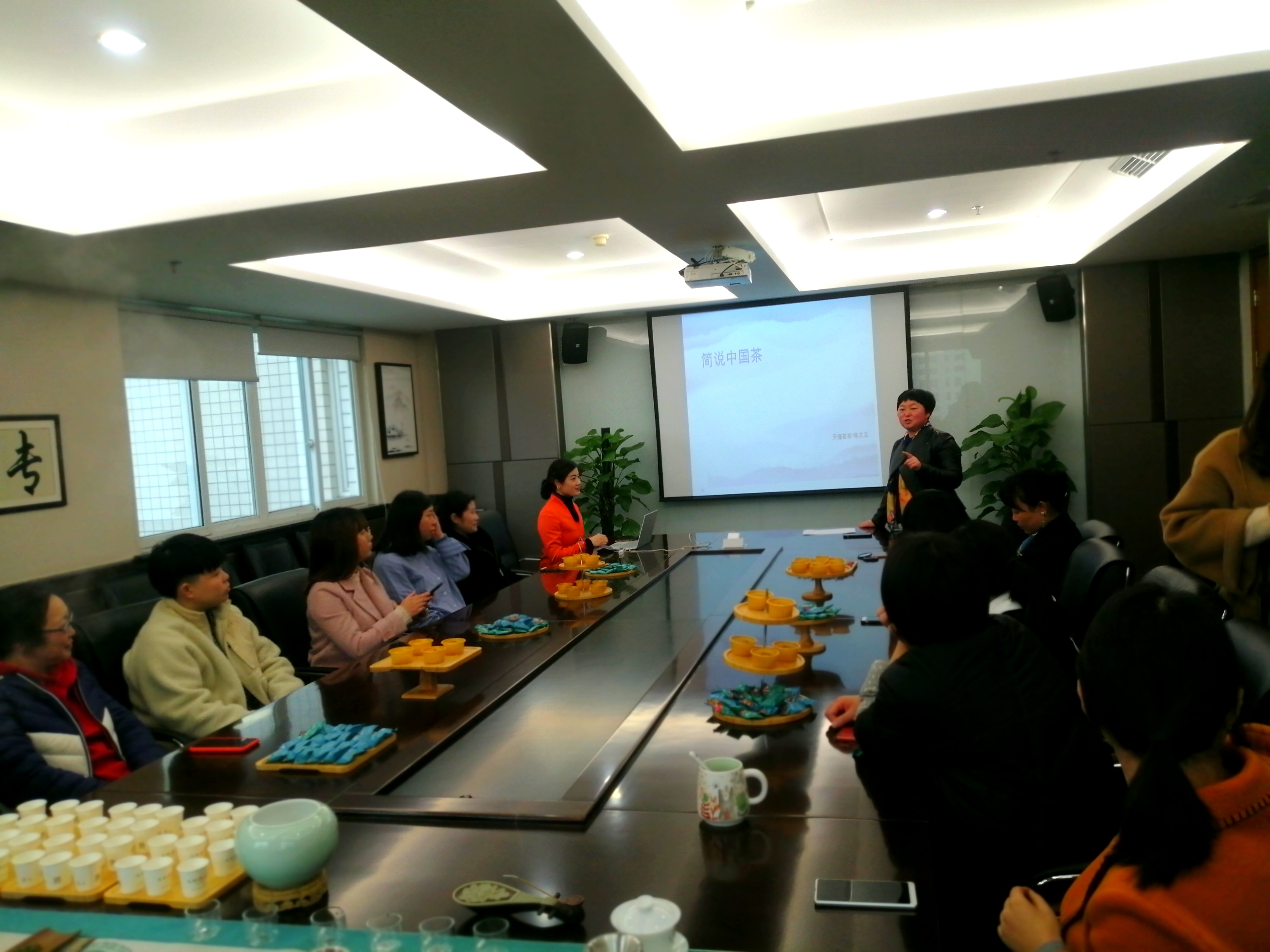 “一方茶席，一方乾坤” 嘉事馨順和舉辦茶藝活動慶祝“女神節”